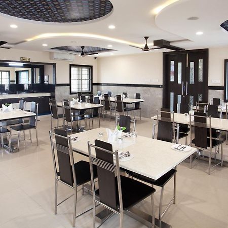 Hotel Ananyas Nest Coimbatore Zewnętrze zdjęcie