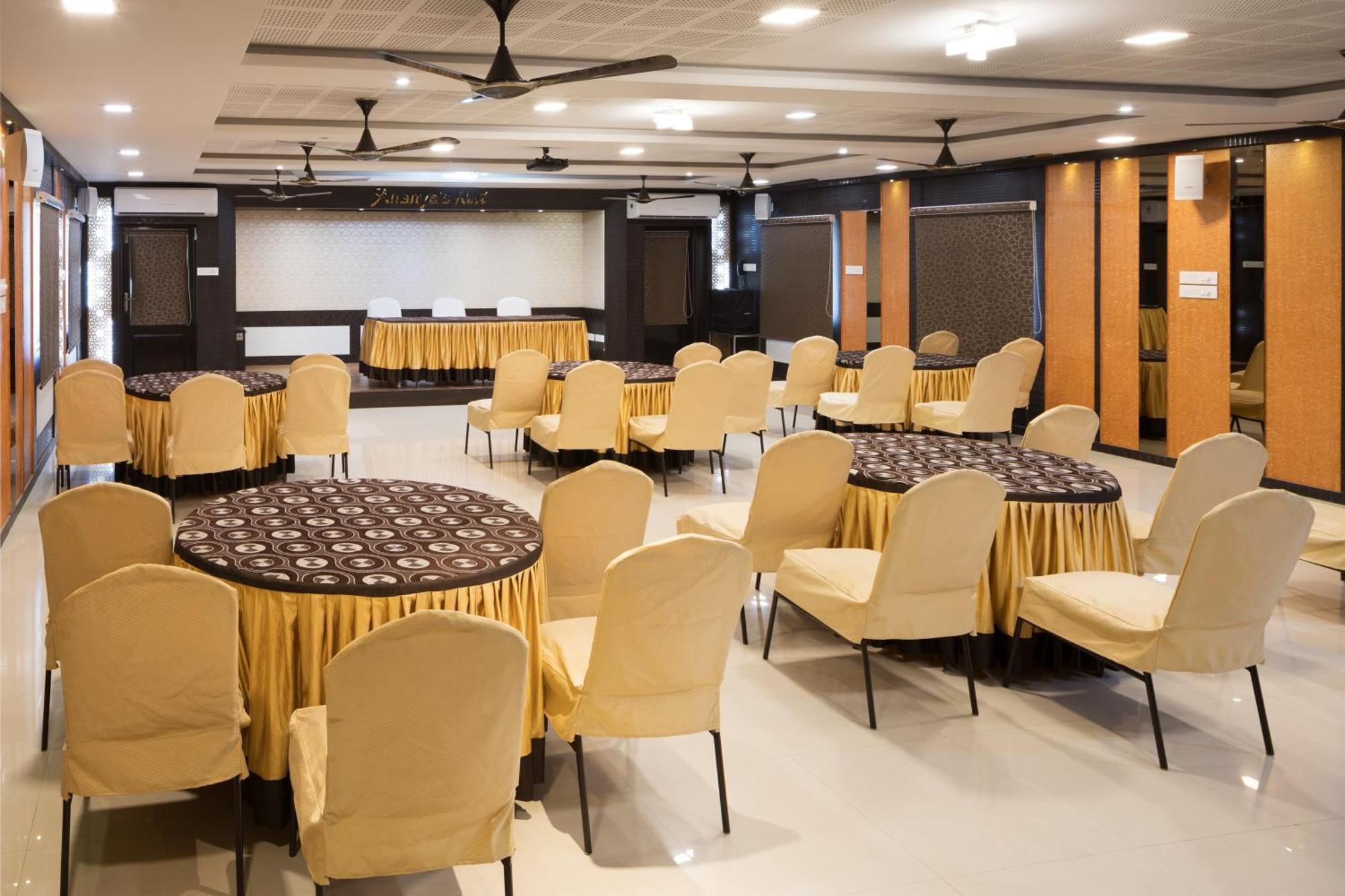 Hotel Ananyas Nest Coimbatore Zewnętrze zdjęcie